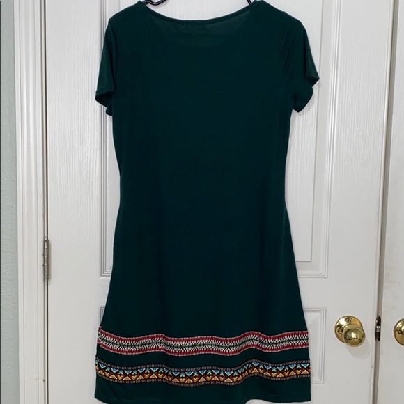 Short sleeve dress - Picture 2 of 2